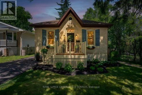 10 Selkirk Street, Cambridge, ON 