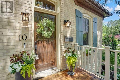 10 Selkirk Street, Cambridge, ON 