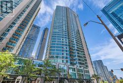 911 - 397 FRONT STREET W Toronto, ON M5V 3S1