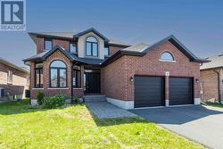 86 LEDGEROCK COURT  Quinte West (Sidney Ward), ON K8R 0A6