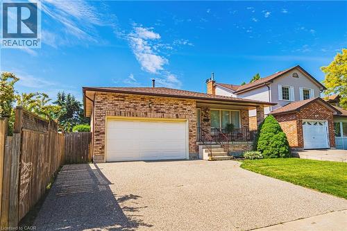 565 Stone Church Road W, Hamilton, ON - Outdoor