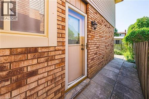 565 Stone Church Road W, Hamilton, ON - Outdoor With Exterior