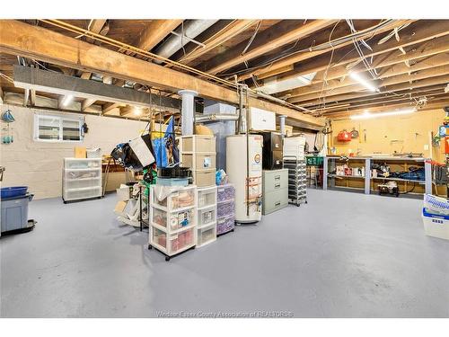823 Lawrence, Windsor, ON 