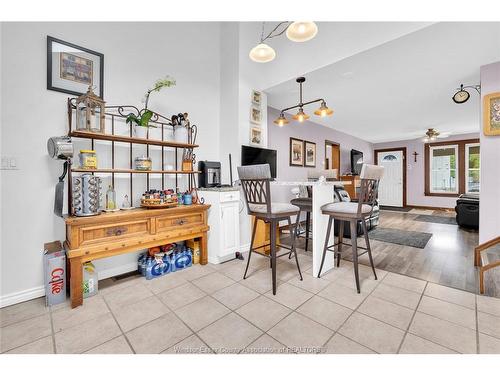 823 Lawrence, Windsor, ON 