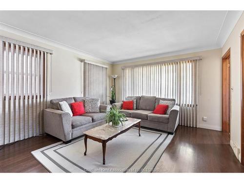 1402 Elsmere Avenue, Windsor, ON 