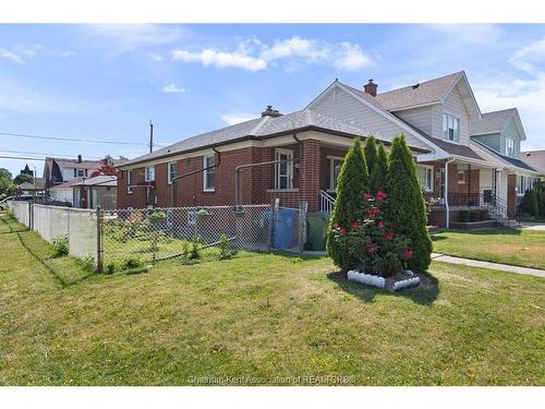 1402 Elsmere Avenue, Windsor, ON 