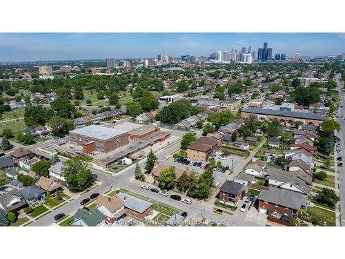 1402 Elsmere Avenue, Windsor, ON 