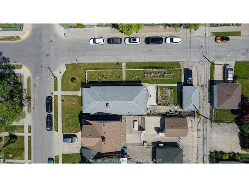 1402 Elsmere Avenue, Windsor, ON 