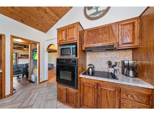 388 Courtright Line, St Clair, ON 