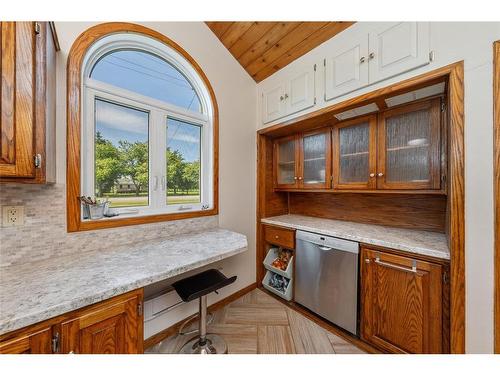 388 Courtright Line, St Clair, ON 