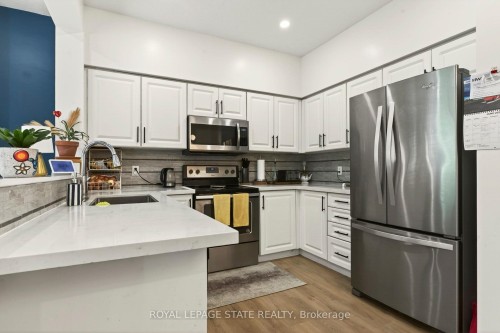 9 Hampton Brook Way, Hamilton, ON 