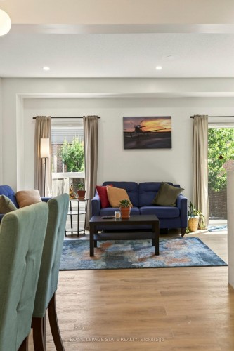 9 Hampton Brook Way, Hamilton, ON 