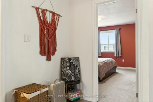 9 Hampton Brook Way, Hamilton, ON 