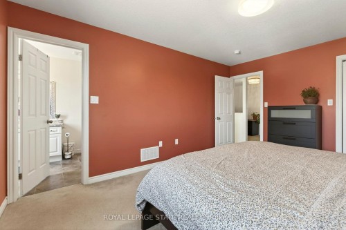 9 Hampton Brook Way, Hamilton, ON 