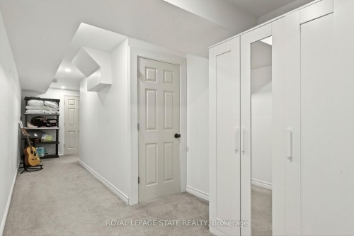 9 Hampton Brook Way, Hamilton, ON 