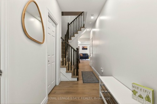9 Hampton Brook Way, Hamilton, ON 