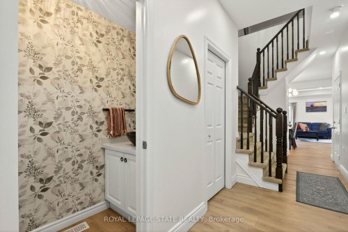 9 Hampton Brook Way, Hamilton, ON 