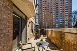 108-271 Ridley Boulevard  Toronto, ON M5M 4N6