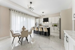 7 Ballanview Court Whitchurch-Stouffville, ON L4A 4W9