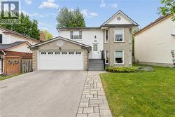 406 IRONWOOD Road Guelph, ON N1G 3N8