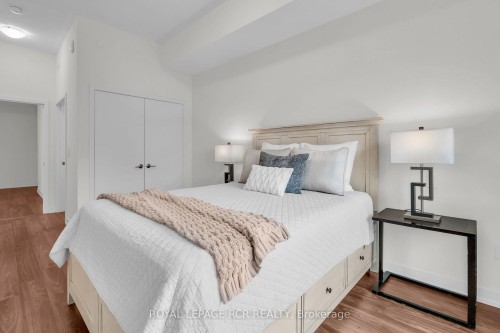 413-555 William Graham Drive, Aurora, ON 