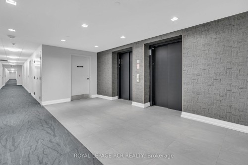 413-555 William Graham Drive, Aurora, ON 
