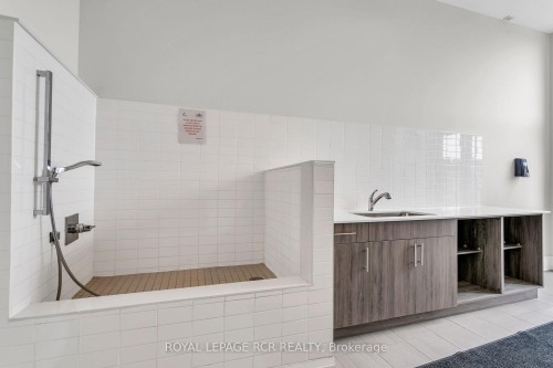 413-555 William Graham Drive, Aurora, ON 