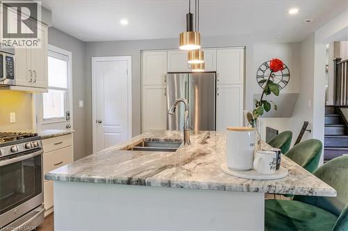 74 Greeningdon Drive, Hamilton, ON 