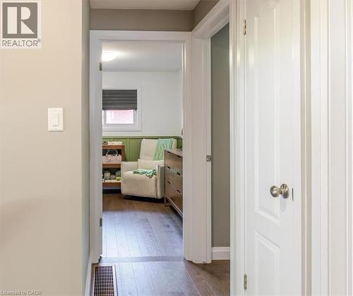 74 Greeningdon Drive, Hamilton, ON 