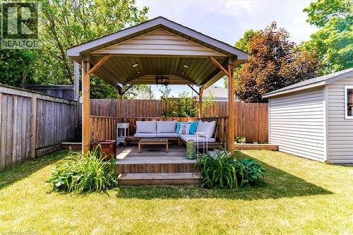 74 Greeningdon Drive, Hamilton, ON 