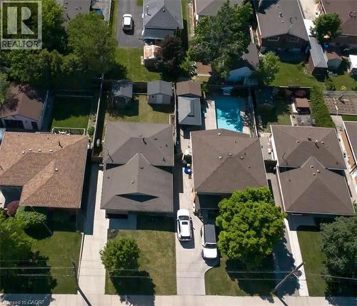 74 Greeningdon Drive, Hamilton, ON 