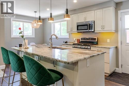 74 Greeningdon Drive, Hamilton, ON 