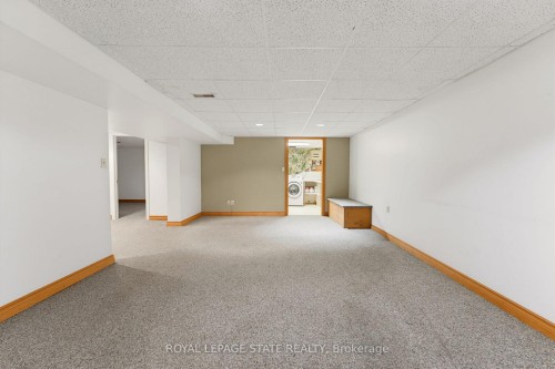 24 Grande Avenue, Hamilton, ON 