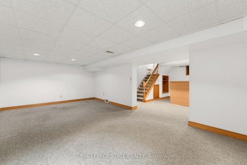 24 Grande Avenue, Hamilton, ON 