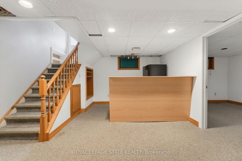 24 Grande Avenue, Hamilton, ON 