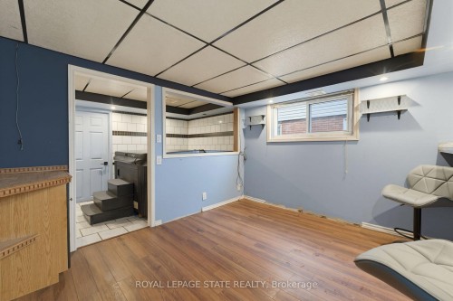 24 Grande Avenue, Hamilton, ON 