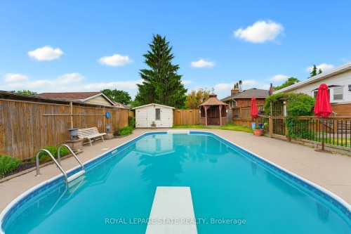 24 Grande Avenue, Hamilton, ON 