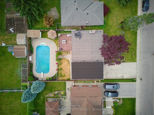 24 Grande Avenue, Hamilton, ON 