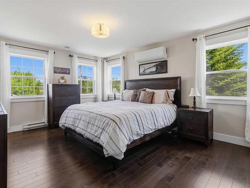 159 Summit Crescent, Upper Tantallon, NS 
