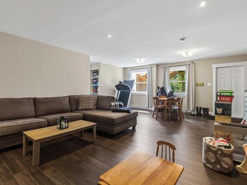 159 Summit Crescent, Upper Tantallon, NS 