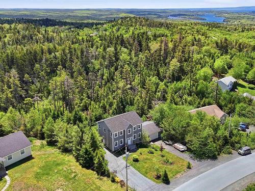 159 Summit Crescent, Upper Tantallon, NS 