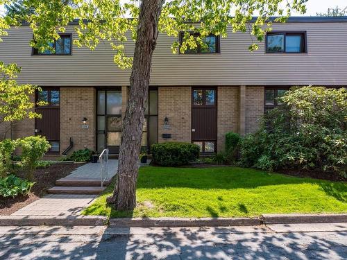 100 Forestside Crescent  Halifax, NS B3M 1M4