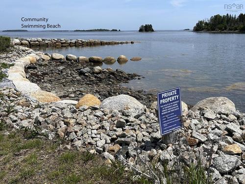 68 Shepherds Landing Road, Martins Point, NS 