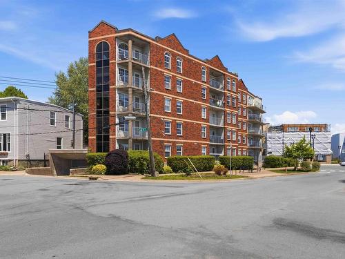 303 5769 Cunard Street, Halifax, NS 