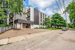 116 - 7 ALBERT STREET Whitchurch-Stouffville, ON L4A 4H2