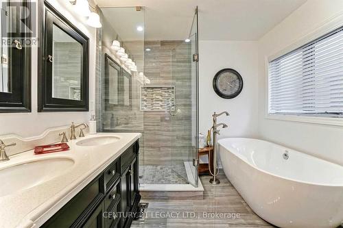 Master Ensuite - 1098 Carding Mill Place, Mississauga, ON 