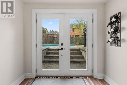 5948 Chercover Court, Burlington, ON 