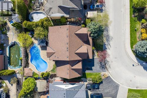 5948 Chercover Court, Burlington, ON 