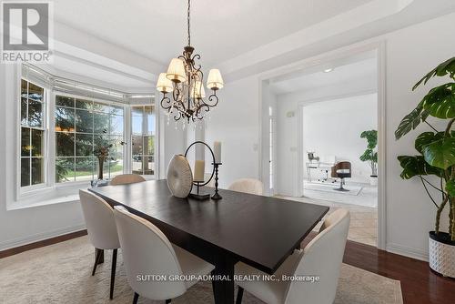 5948 Chercover Court, Burlington, ON 