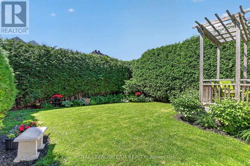 Super private backyard - 14 Samara Place, Ottawa, ON 